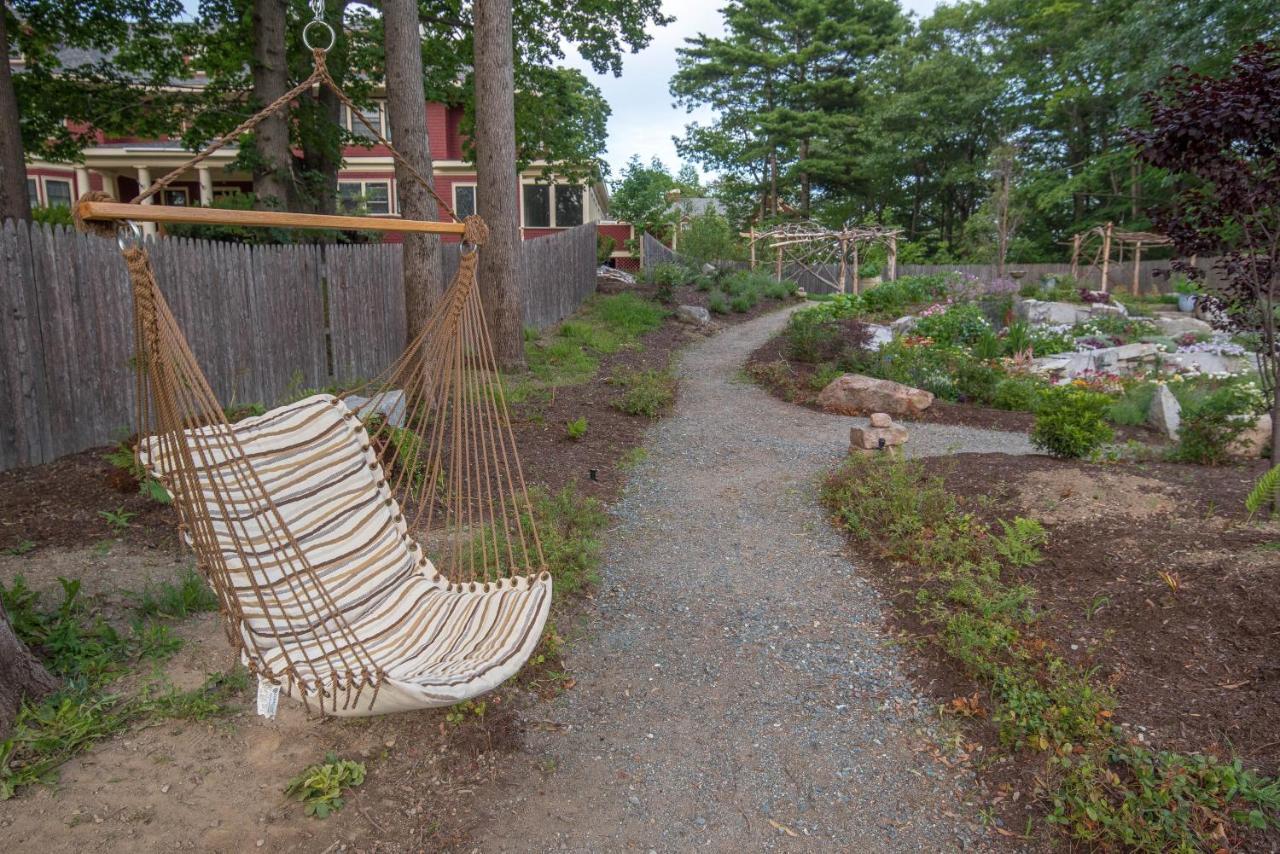 The Inn On Mount Desert バー・ハーバー エクステリア 写真
